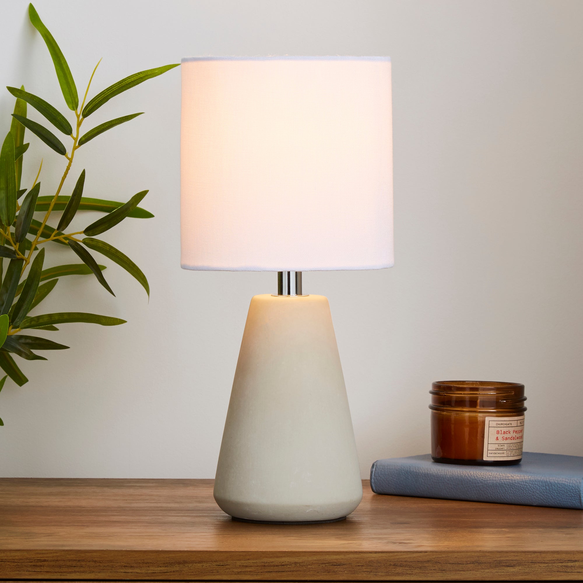 Cadoc Concrete Table Lamp Grey