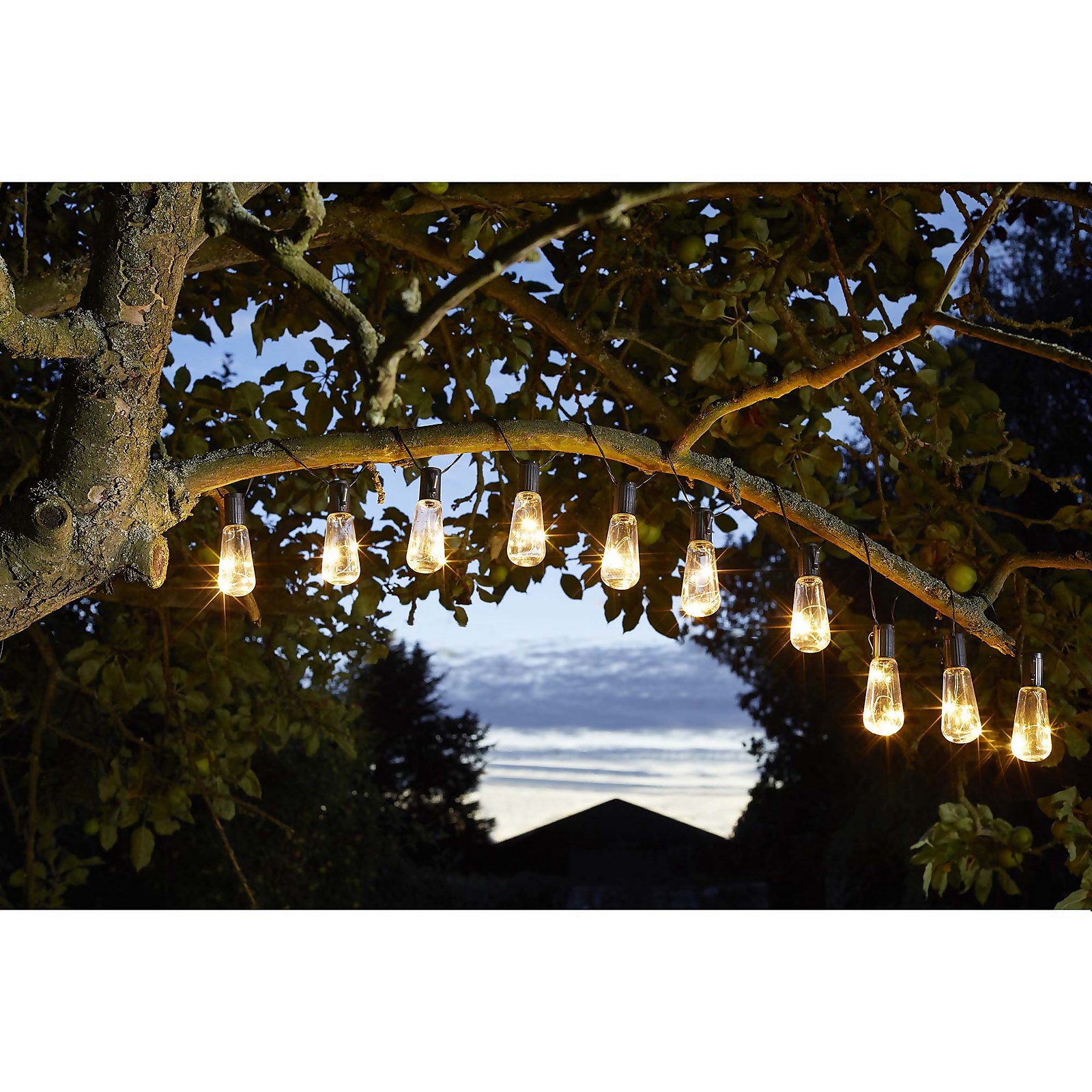 Solar Vintage Lightbulb Outdoor String Lights - Set of 10