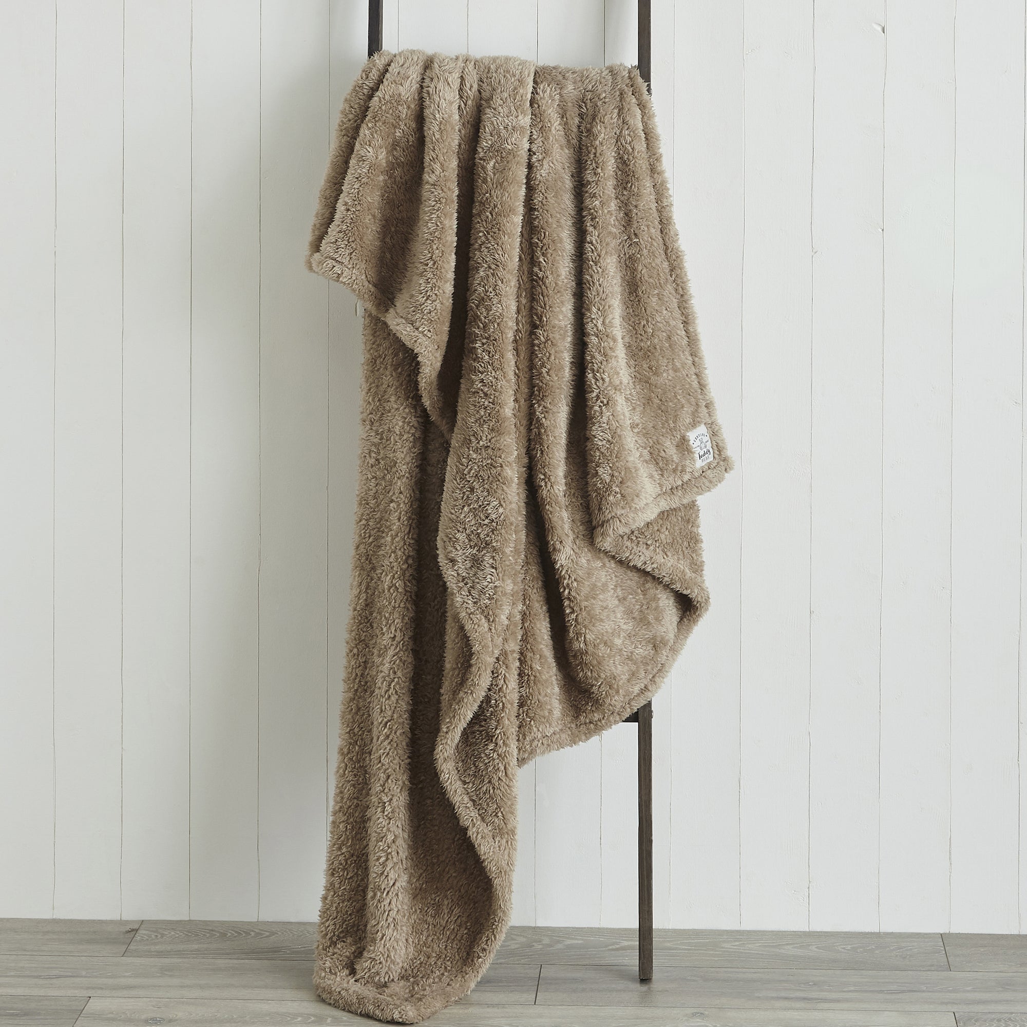 Teddy Bear Throw Brown