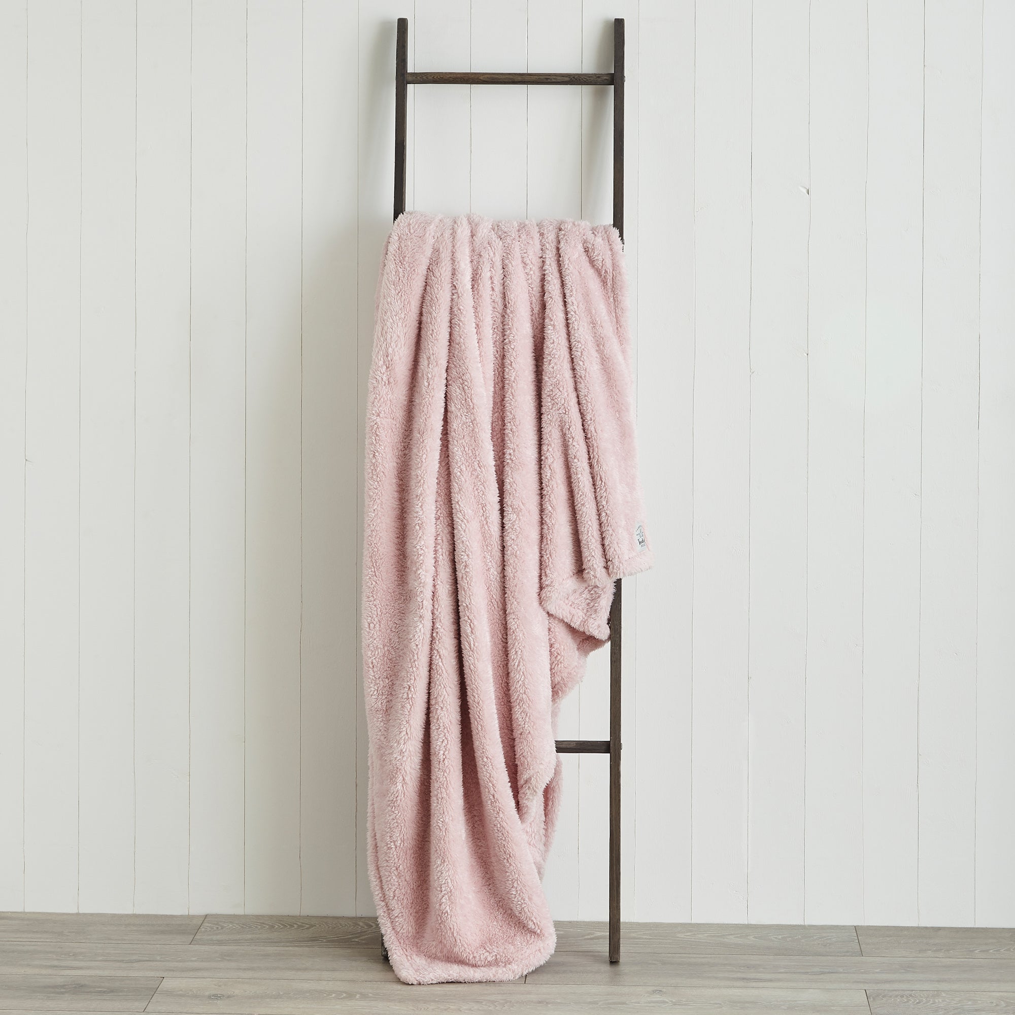 Teddy Bear Throw Pink