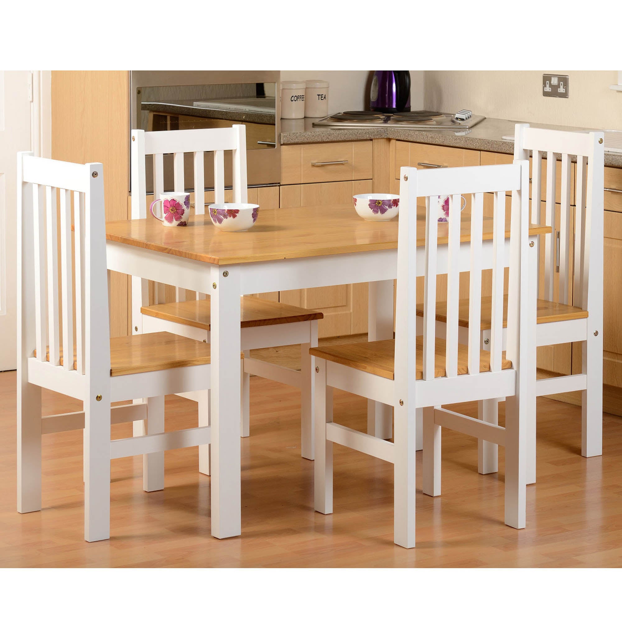 Ludlow White Pine 4 Seater Dining Set White/Brown