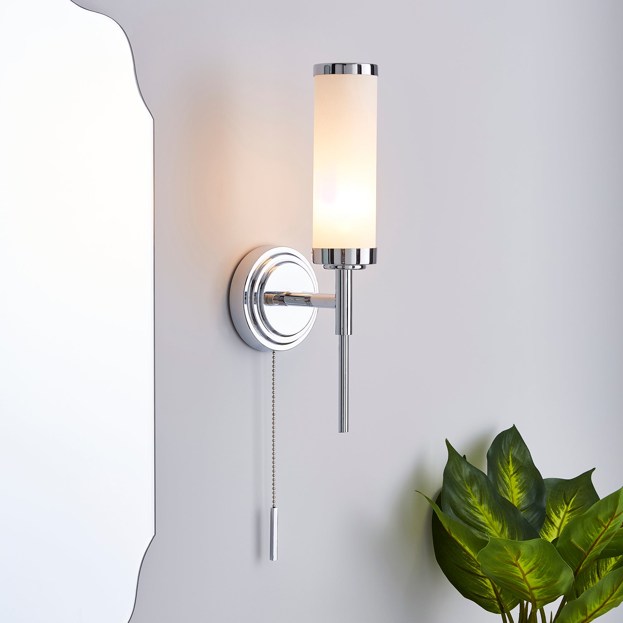 Dorma Harring Bathroom Wall Light Nickel