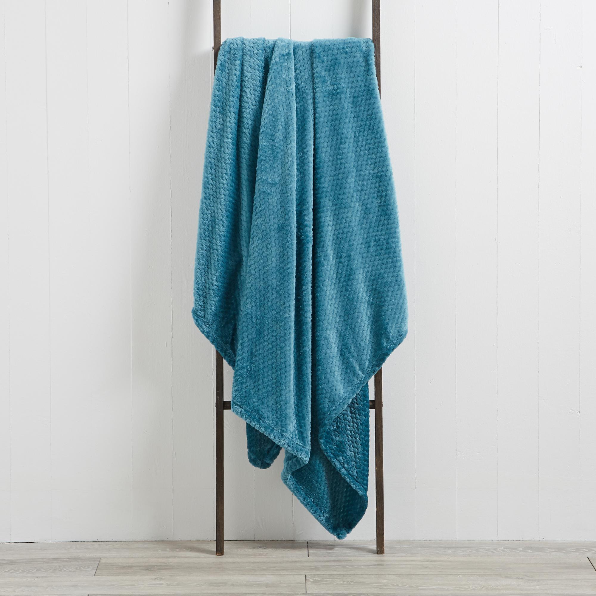 Evan 130cm x 180cm Teal Throw Teal (Blue)