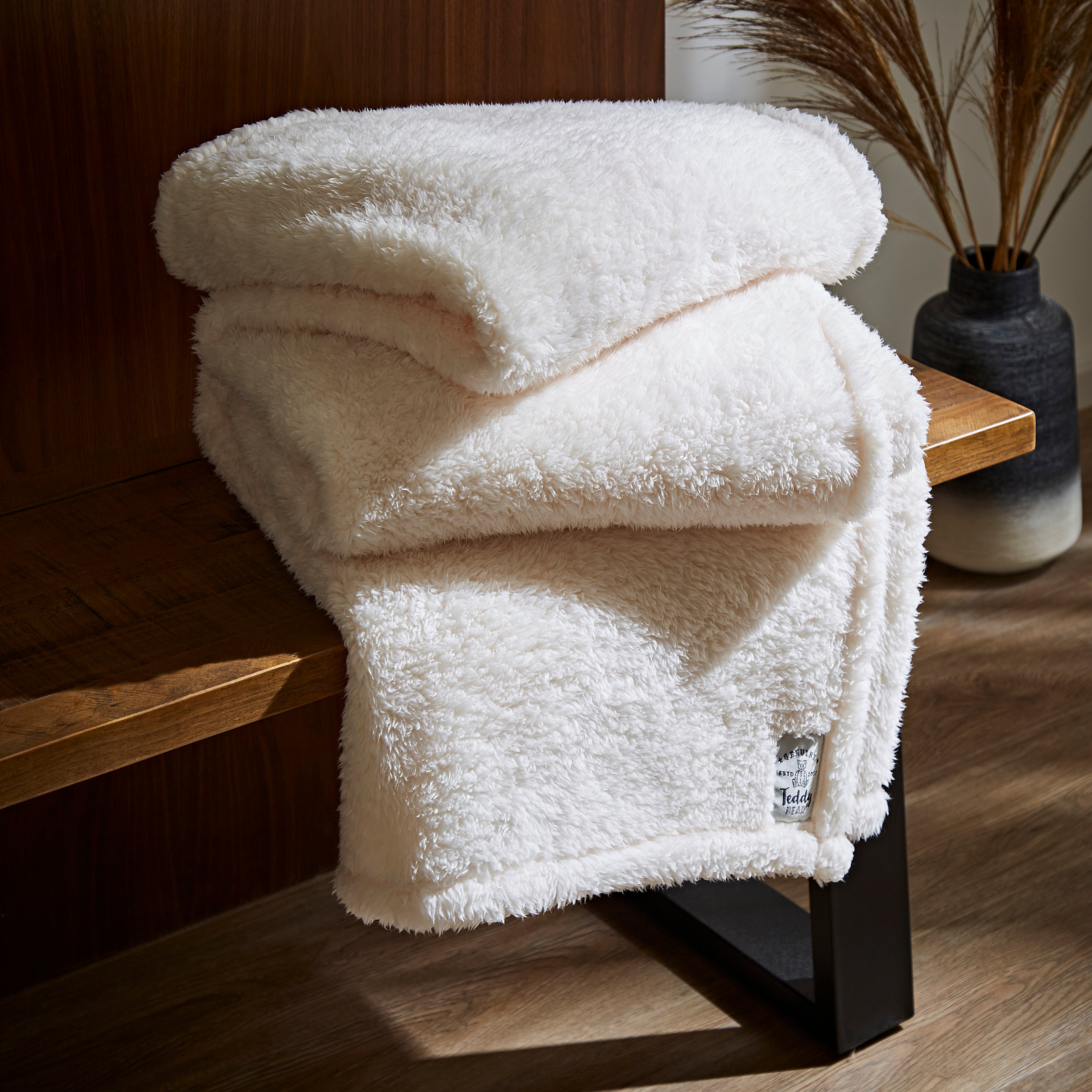 Teddy Bear Throw Cream